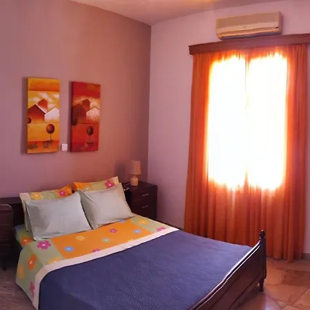 Tatil Evi House *